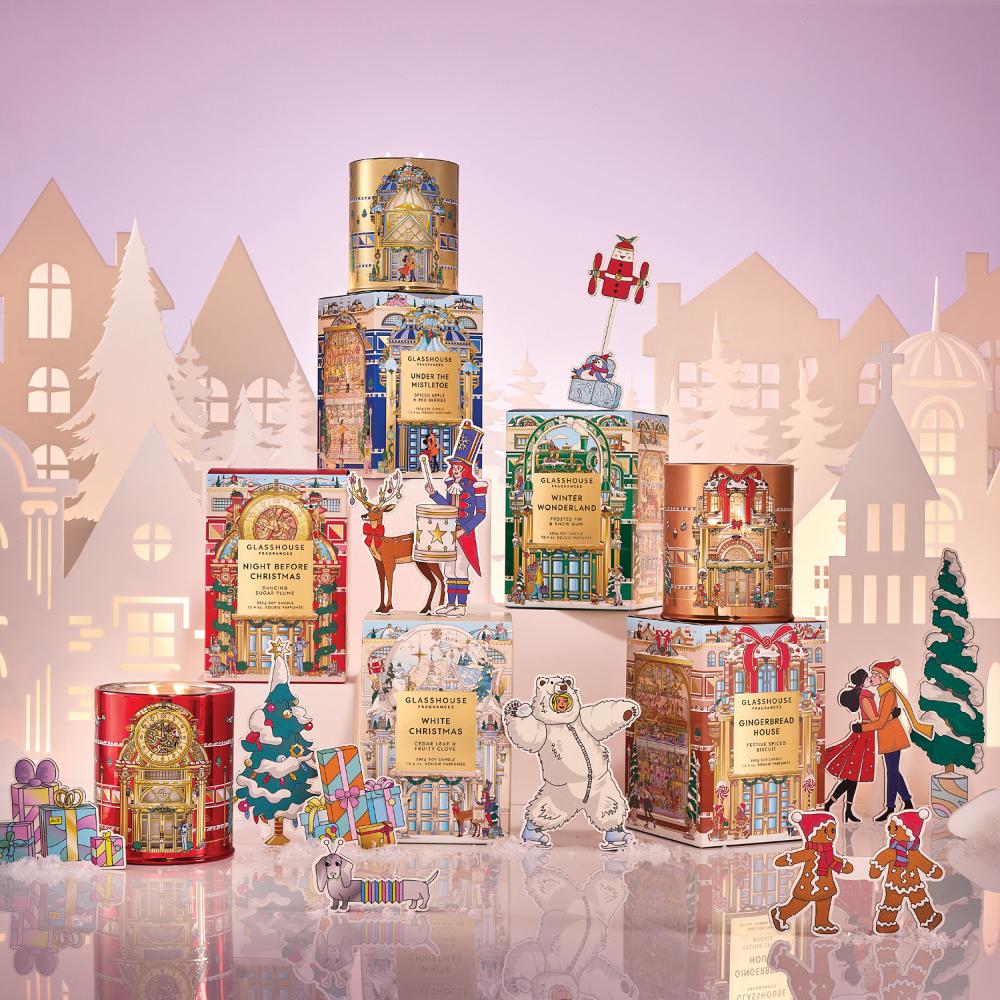 Glasshouse Gingerbread House Candle 380g - Image 4