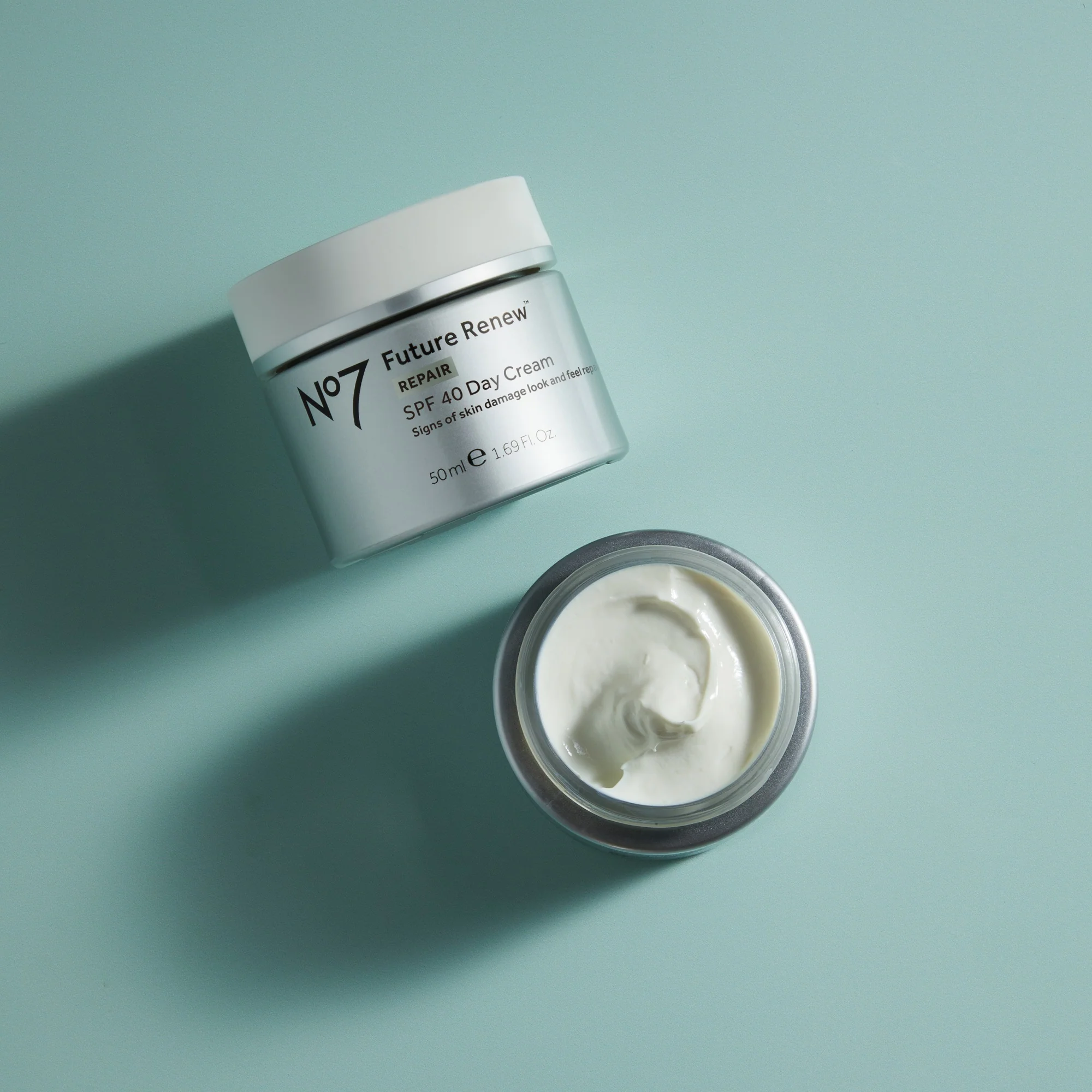 No7 Future Renew Repair SPF15 Day Cream 50ml - Image 11